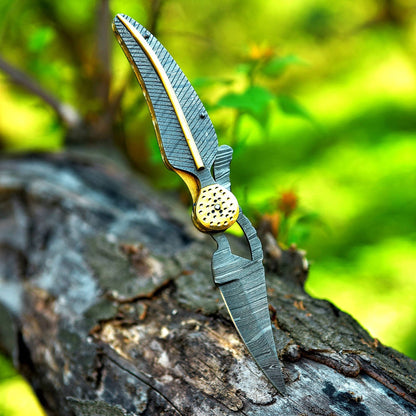 8.5" Leaf Style Damascus Steel Custom Handmade Folding Knife
